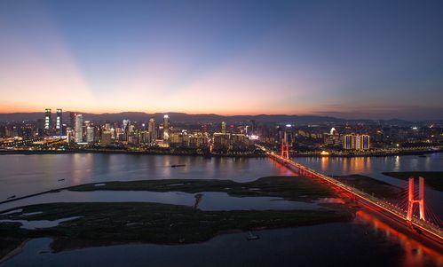 大道如虹 踏歌而行 南昌打通交通 大动脉 构筑发展大格局凤凰网江西 凤凰网